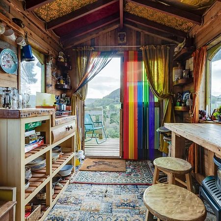 2 X Double Bed Glamping Wagon In Dalby Forest سكرابورو المظهر الخارجي الصورة
